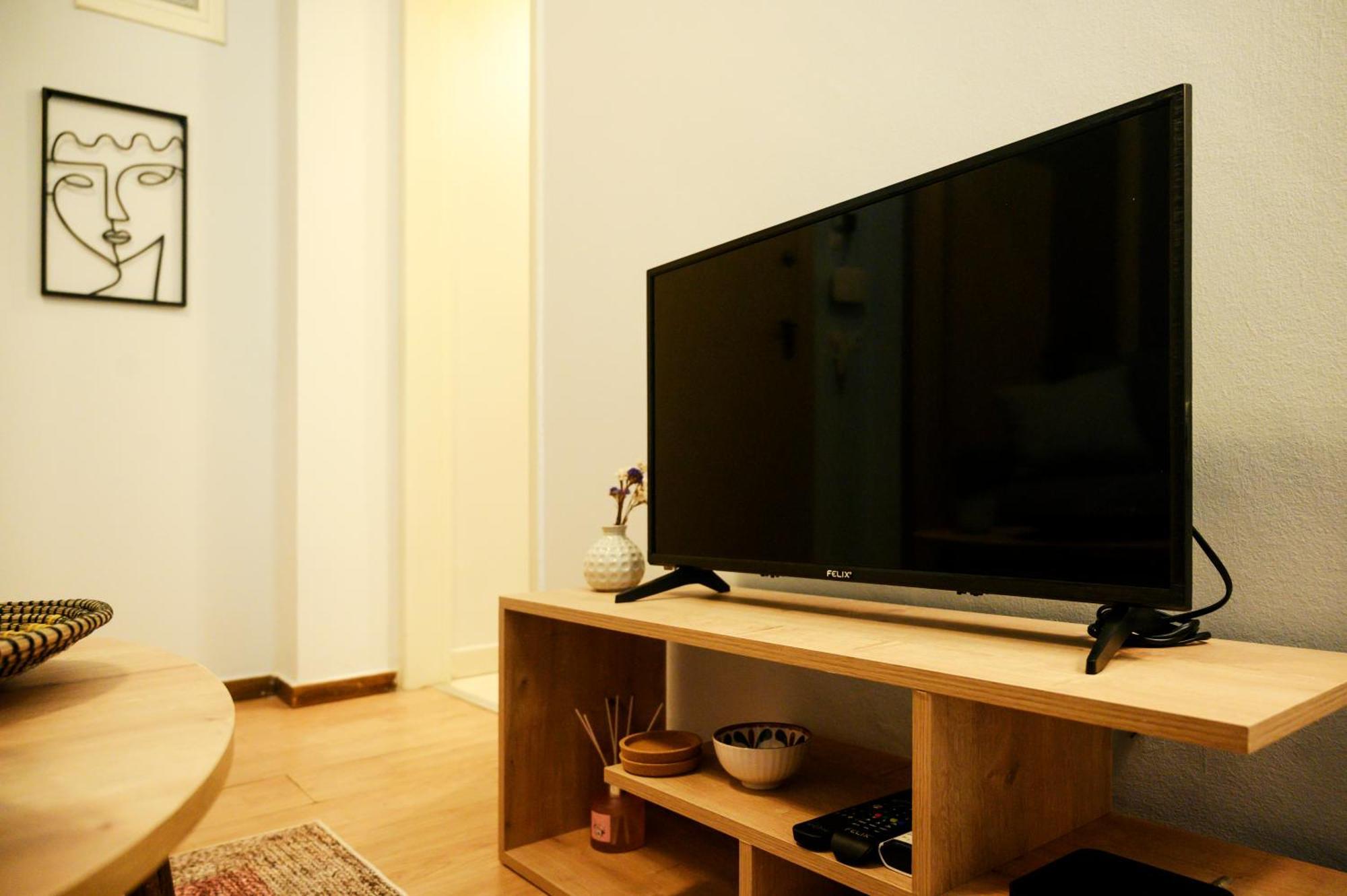 Modern Downtown Flat By Golden H&R Leilighet Thessaloníki Eksteriør bilde