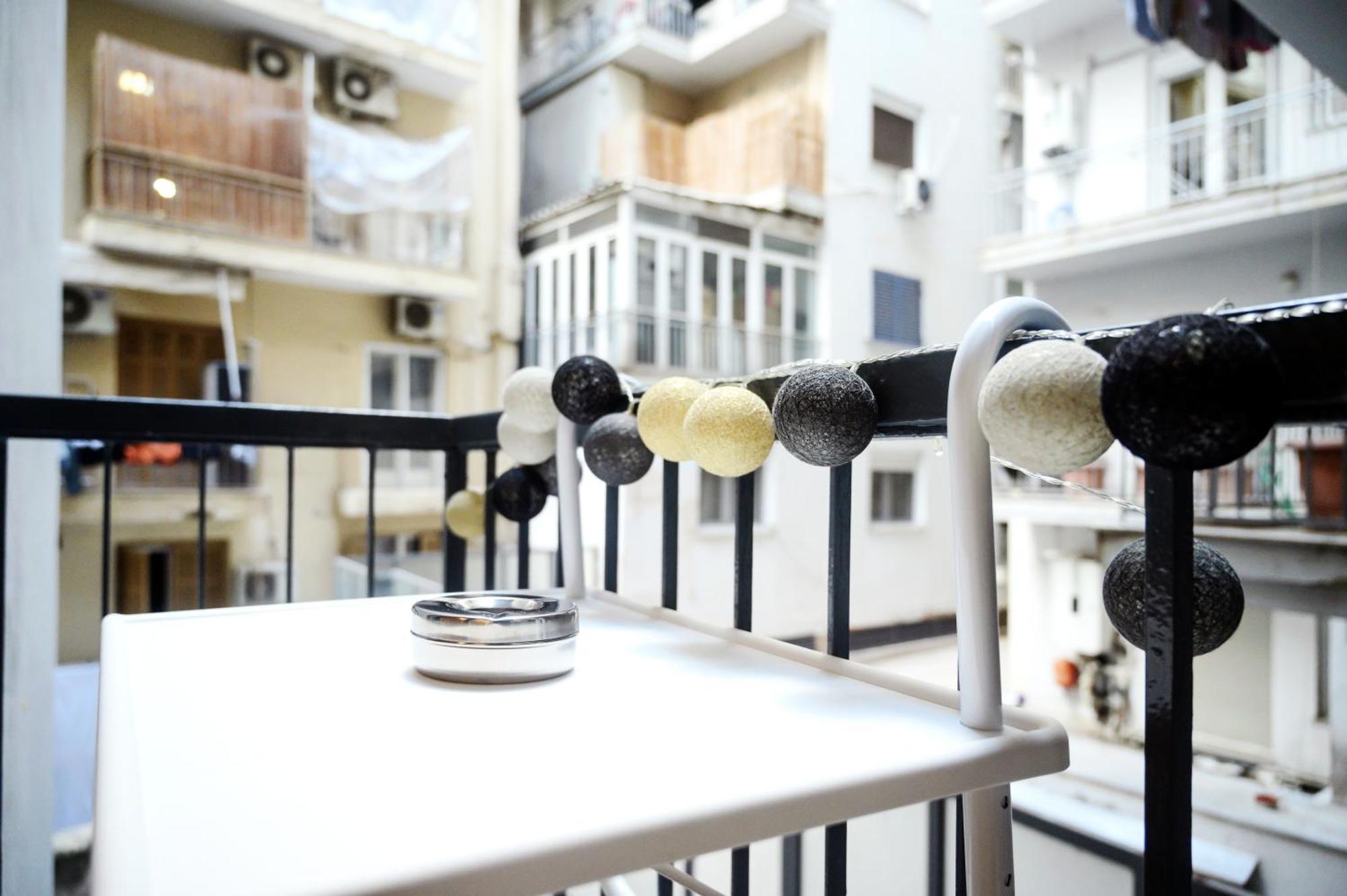 Modern Downtown Flat By Golden H&R Leilighet Thessaloníki Eksteriør bilde